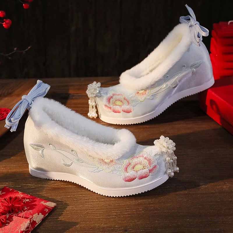 Winter Cloth - ไซส์ใหญ่พิเศษสำหรับผู้หญิง 41 # รองเท้าฮันฟูปักลาย รองเท้าผ้าปักลายแบบจีนปักลายแบบดั้งเดิม รองเท้าฮันฟูปักลาย