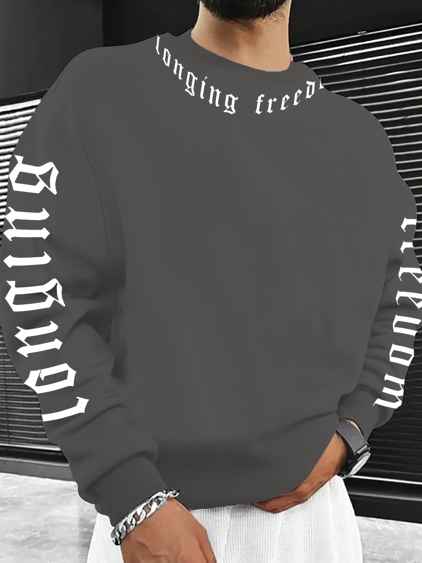 เสื้อสเวตเตอร์คอกลมพิมพ์ลายตัว - Winter Clothing For Men บทวิจารณ์และราคา