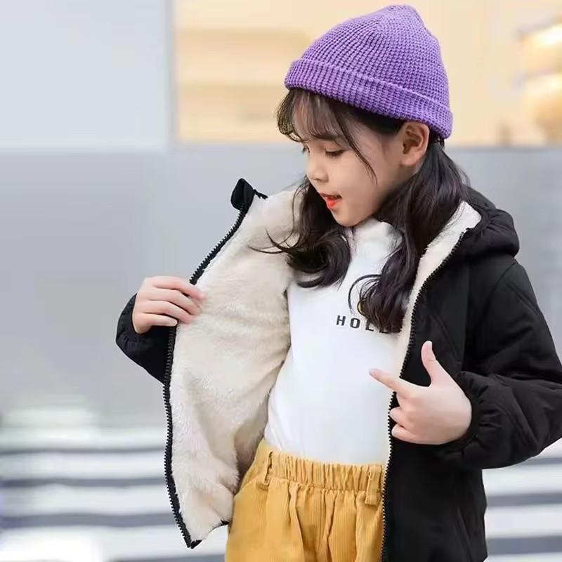 ชายหญิงหนาลงเสื้อ Winter Plus  - Winter Clothing Activity บทวิจารณ์และราคา