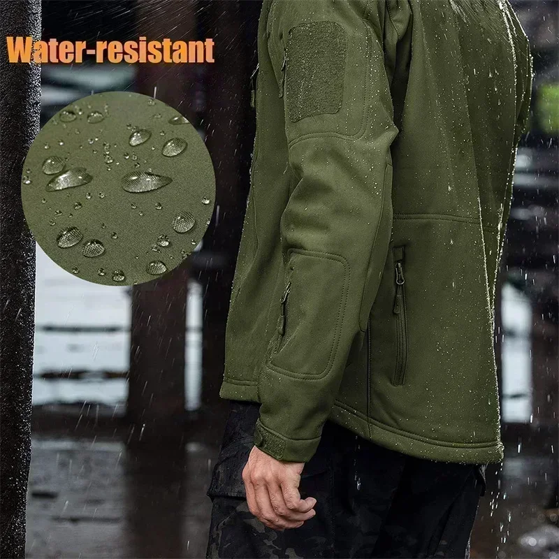 เสื้อแจ็คเก็ตผู้ชายแบบ SoftShe - Winter Clothing Qatar บทวิจารณ์และราคา