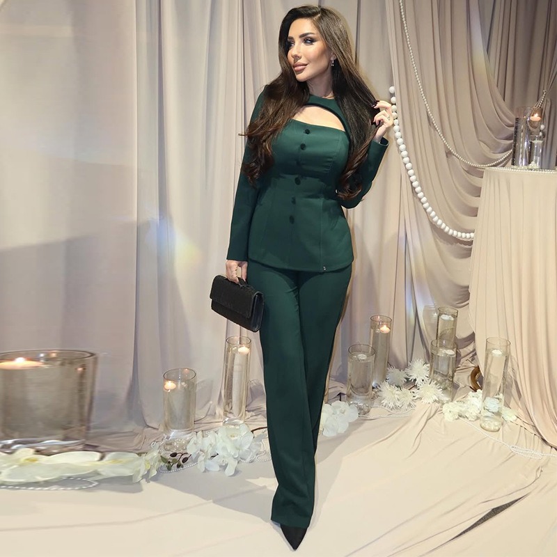 ชุดกางเกงขายาวสีเขียวทรงตรงสไต - Winter Clothing Europe บทวิจารณ์และราคา